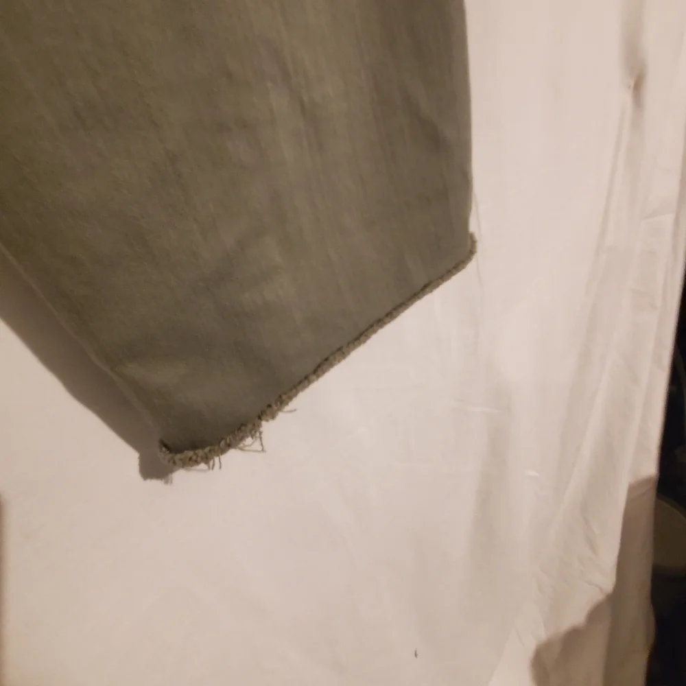 UNIVERSAL THREAD MID RISE SKINNY FRAYED HEM - Picture 3 of 6